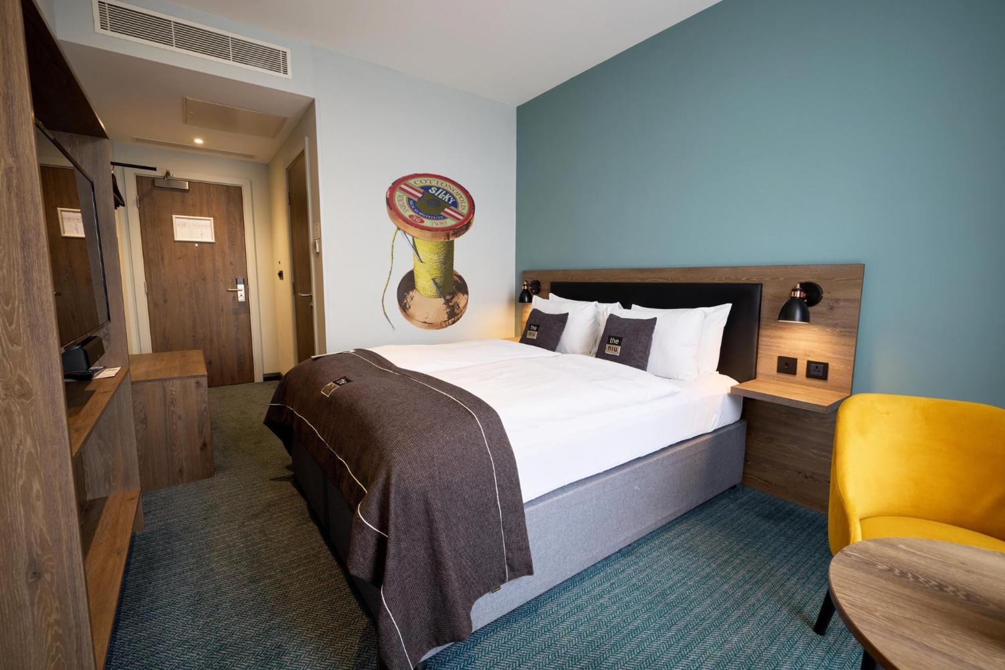 Holiday Inn - The Niu, Loom Manchester North By Ihg Exterior photo