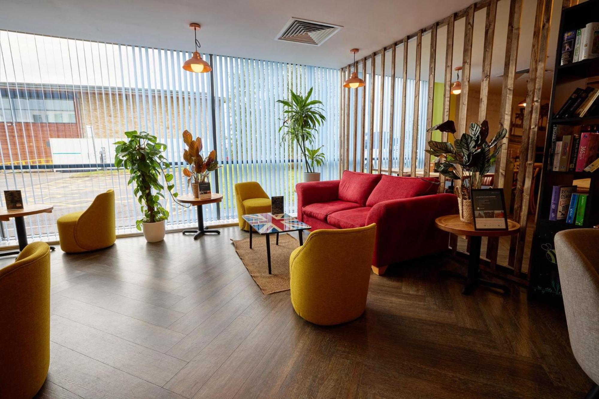 Holiday Inn - The Niu, Loom Manchester North By Ihg Exterior photo