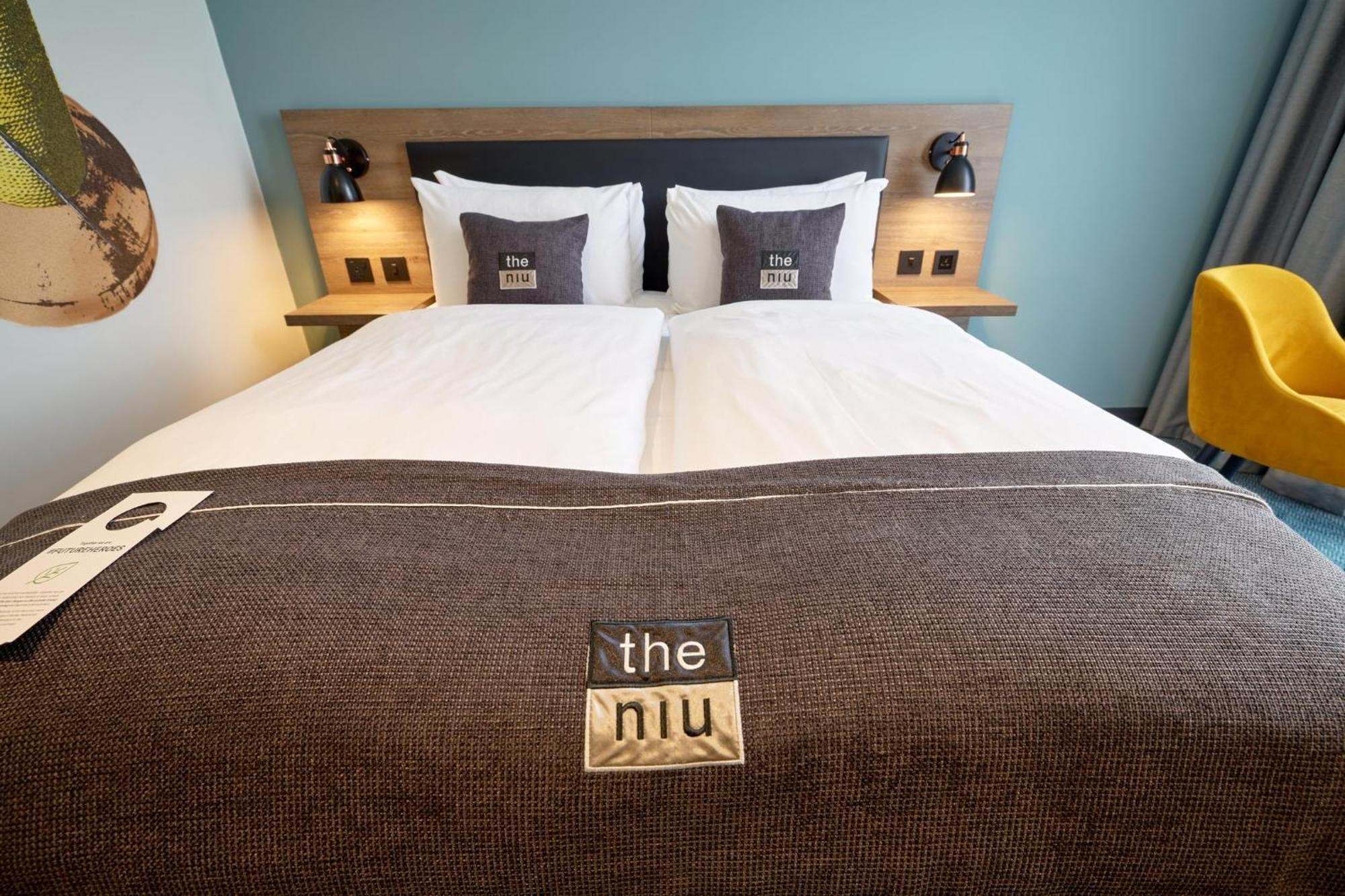Holiday Inn - The Niu, Loom Manchester North By Ihg Exterior photo